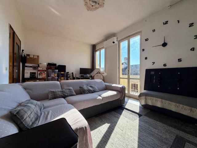 Appartamento in vendita a Castelleone, Lombardia