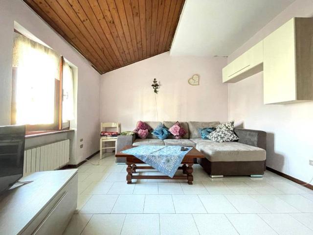 Villa Indipendente in vendita a Castelleone, Lombardia