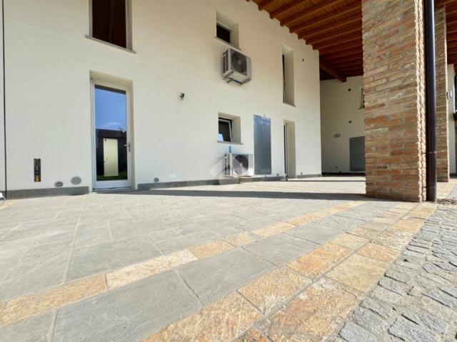 Appartamento in vendita a Castelleone, Cremona