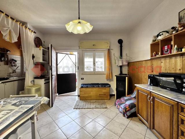 Appartamento in vendita a Piemonte, Novara