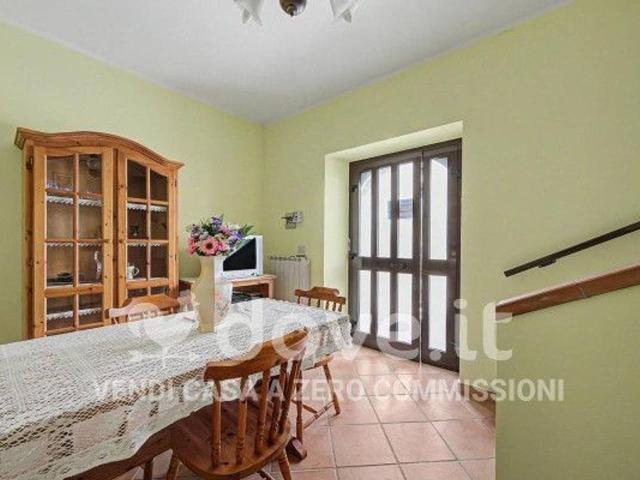 Appartamento in vendita a Castelli, Abruzzo