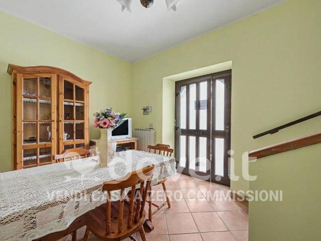 Appartamento in vendita a Castelli, Abruzzo