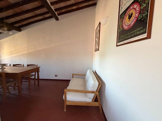 Appartamento in vendita a Castellina In Chianti, Toscana