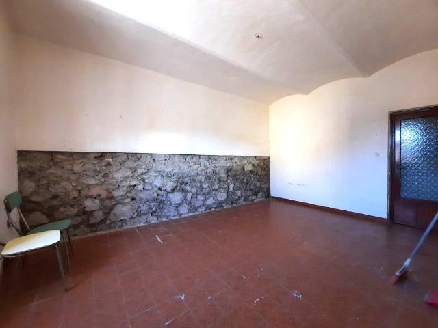 Appartamento in vendita a Castellina Marittima, Toscana