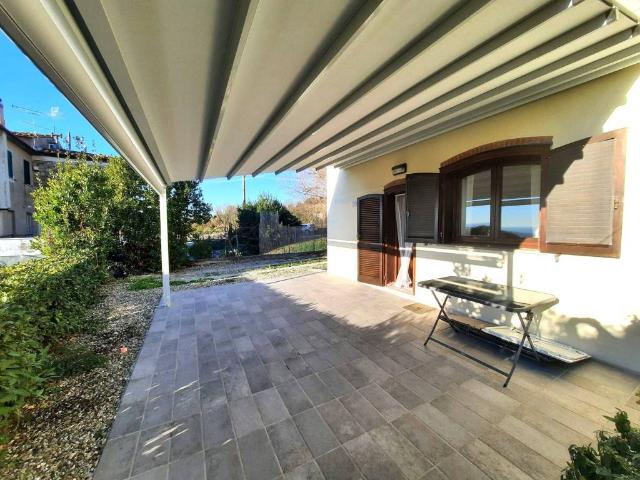 Appartamento in vendita a Castellina Marittima, Toscana