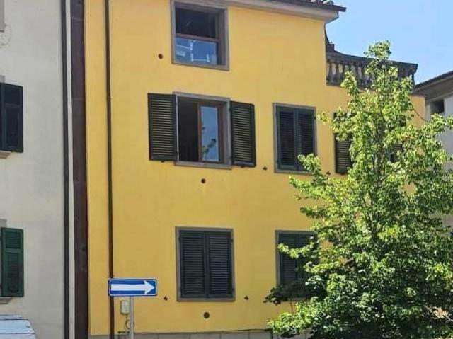 Appartamento in vendita a Castellina Marittima, Toscana