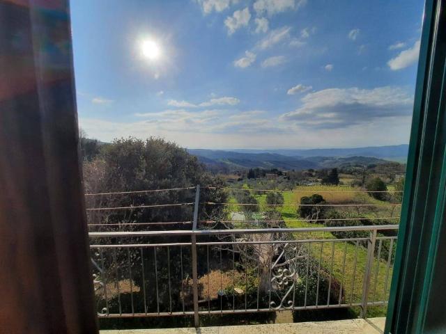 Appartamento in vendita a Castellina Marittima, Toscana