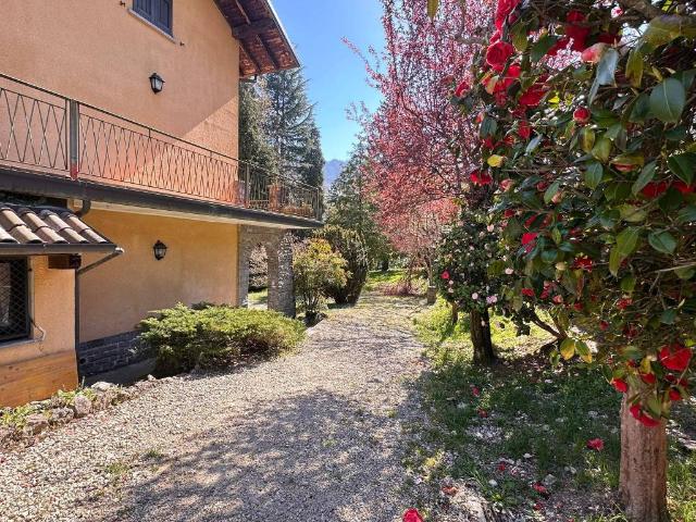 Appartamento in vendita a Comunità Montana Valli del Verbano, Castello Cabiaglio