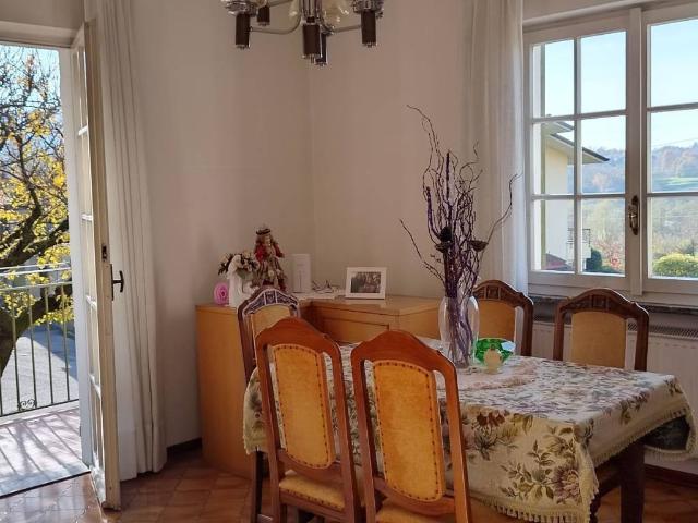 Appartamento in vendita a Castello Di Brianza, Lombardia