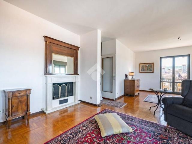 Appartamento in vendita a Castello Di Brianza, Lombardia
