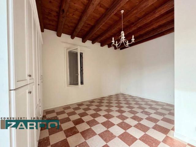 Appartamento in vendita a Fonte, Castello Di Godego