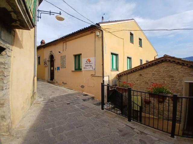 Appartamento in vendita a Castelmezzano, Basilicata