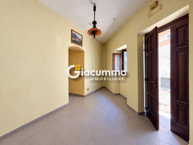 Appartamento in vendita a Castelmezzano