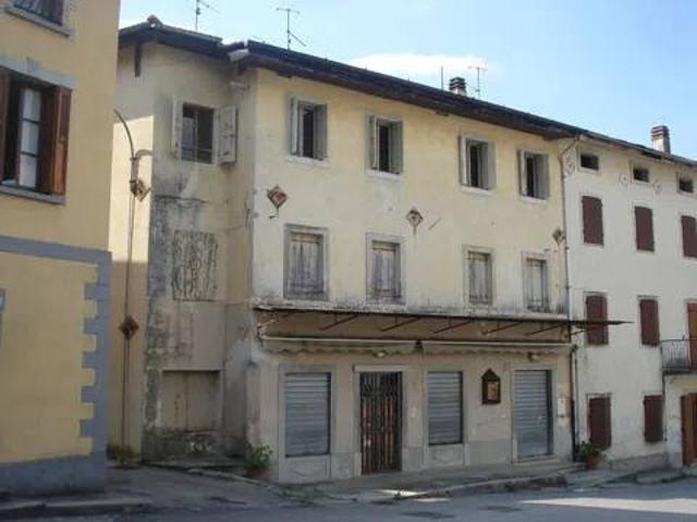 Appartamento in vendita a Castelnovo Del Friuli, Friuli-Venezia Giulia