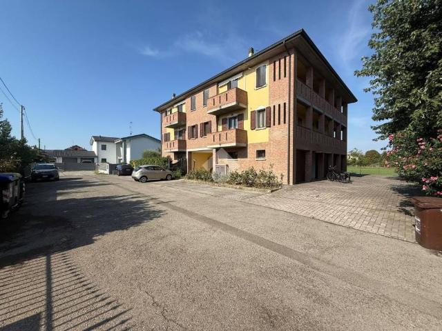 Appartamento in vendita a Castelnovo di Sotto
