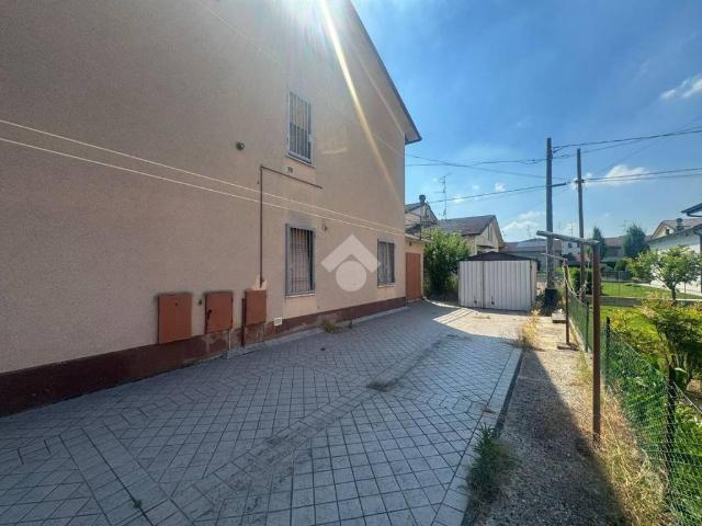 Appartamento in vendita a Terra di Mezzo, Re