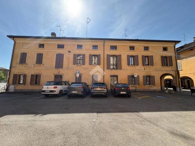 Appartamento in vendita a Terra di Mezzo, Re