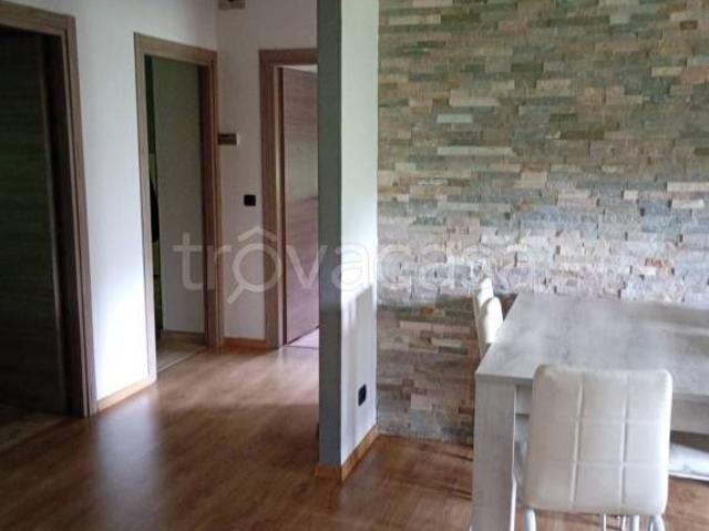 Appartamento in vendita a Appennino Reggiano, Re