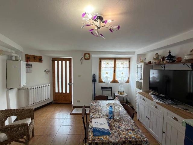 Appartamento in vendita a Appennino Reggiano, Re