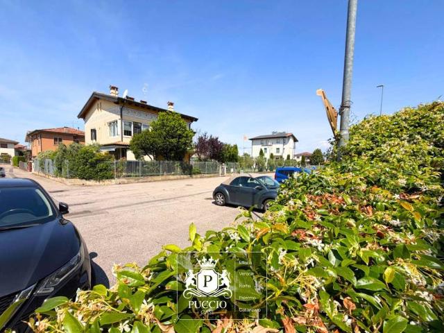 Appartamento in vendita a Castelnuovo Del Garda, Veneto