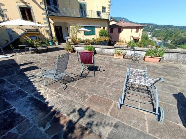 Appartamento in vendita a Unione Comuni Garfagnana, Castelnuovo Di Garfagnana