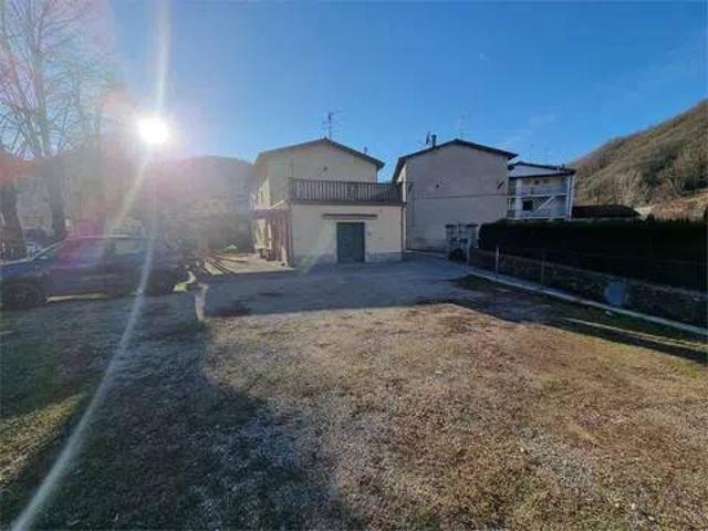 Appartamento in vendita a Carbonaia, Castelnuovo di Garfagnana