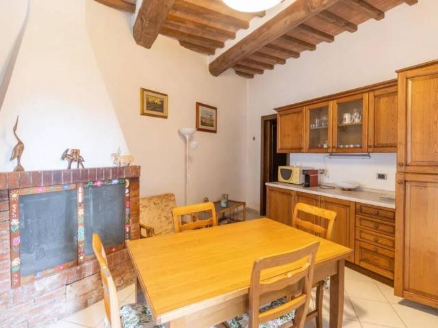 Appartamento in vendita a Castelnuovo Val Di Cecina, Toscana