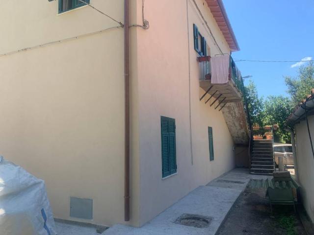 Appartamento in vendita a Castelnuovo di Val di Cecina, Pisa