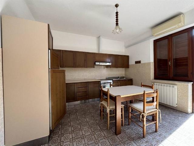Appartamento in vendita a Palvotrisia, Castelnuovo Magra