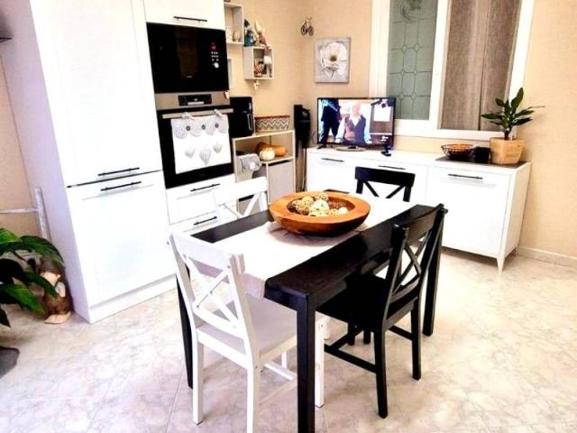 Appartamento in vendita a Castelnuovo Magra, Liguria