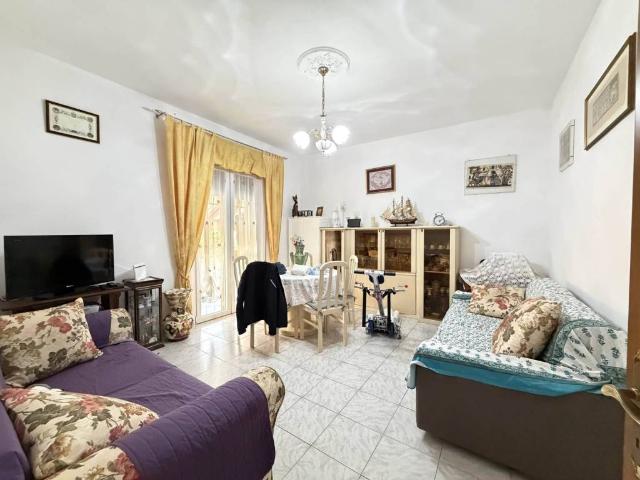 Appartamento in vendita a Castelnuovo Magra, Liguria