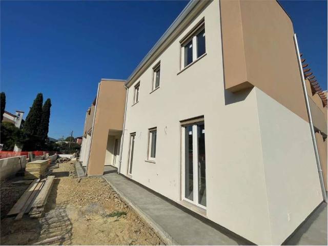 Appartamento in vendita a Castelnuovo Magra, Liguria