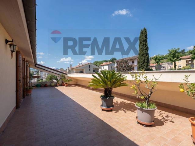 Appartamento in vendita a Macine, Marche