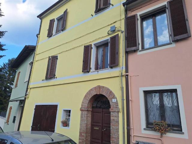 Appartamento in vendita a Quartiere Feggiani, Marche