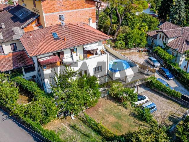 Appartamento in vendita a Comunità Montana Valli del Verbano, Castelveccana