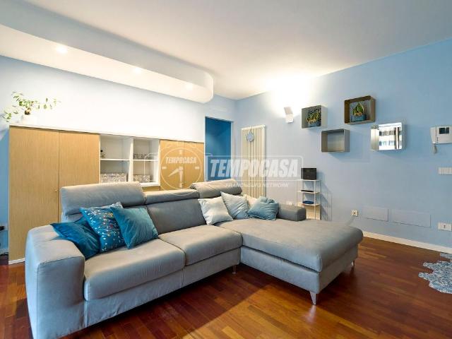 Appartamento in vendita a Castelverde, Lombardia