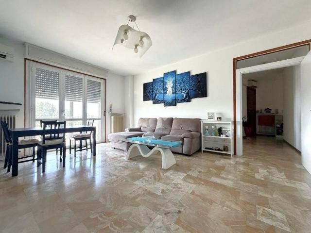 Appartamento in vendita a Castelverde, Lombardia