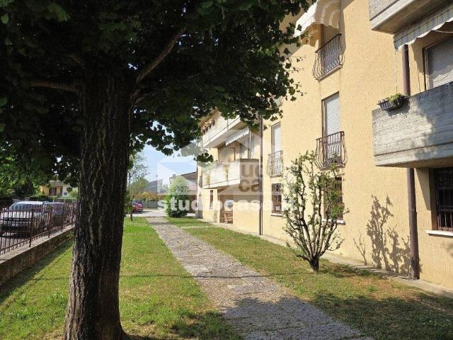 Appartamento in vendita a Castelverde, Lombardia