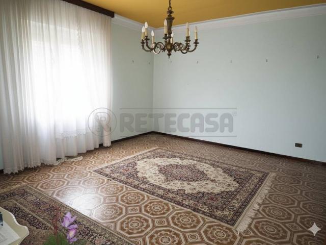 Appartamento in vendita a Castelverde, Lombardia