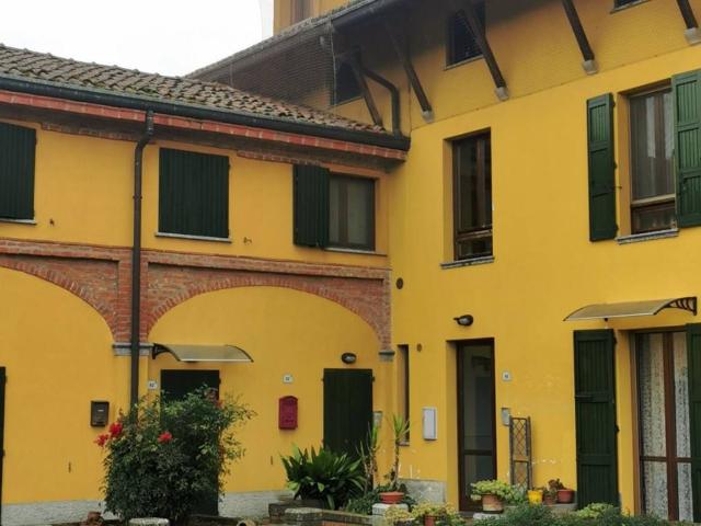 Appartamento in vendita a Castelverde, Lombardia