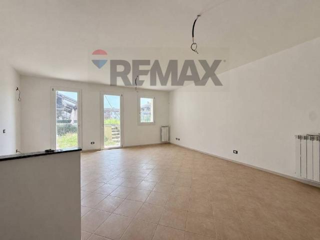 Appartamento in vendita a Castelverde, Lombardia