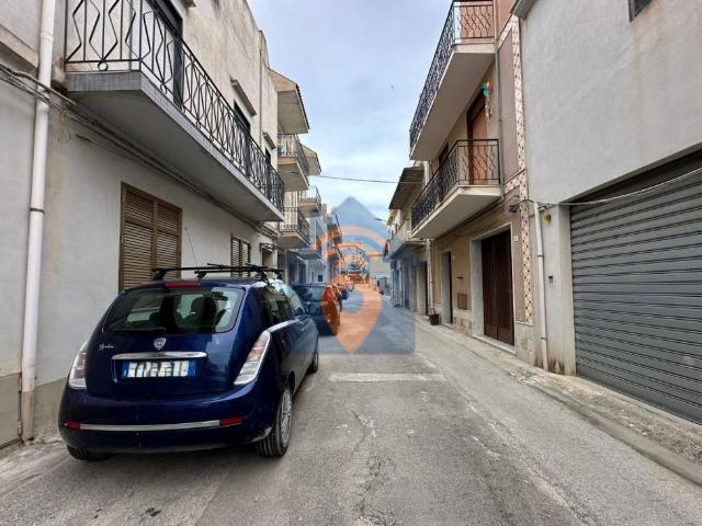 Appartamento in vendita a Quartiere San Niccolò, Castelvetrano