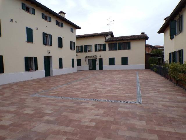 Appartamento in vendita a Unione di comuni Terre di Castelli, Castelvetro Di Modena