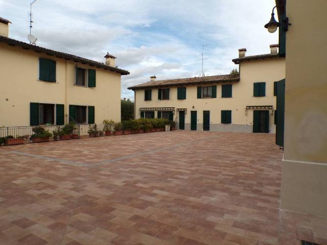 Appartamento in vendita a Unione di comuni Terre di Castelli, Castelvetro Di Modena