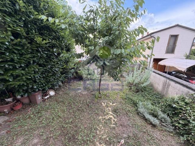 Appartamento in vendita a Casenuove, Castelvetro Piacentino