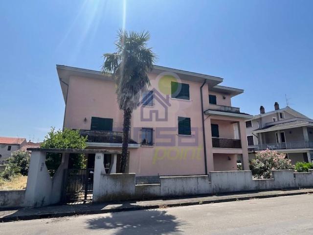 Appartamento in vendita a Castelvetro Piacentino, Reggio Emilia