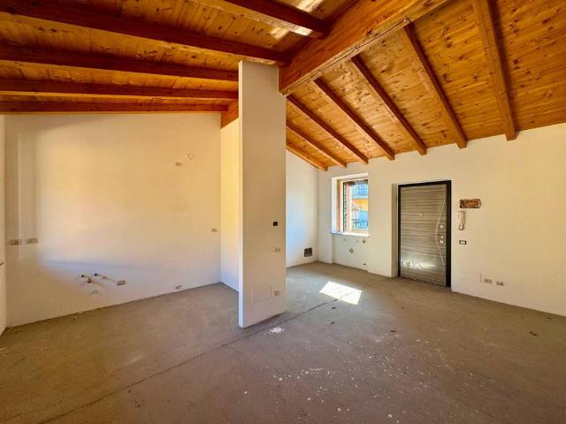 Appartamento in vendita a Castelvetro Piacentino, Piacenza