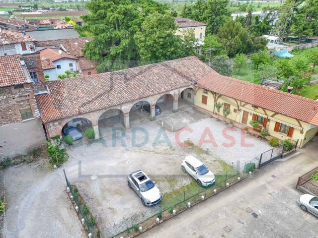 Appartamento in vendita a Castenedolo, Lombardia