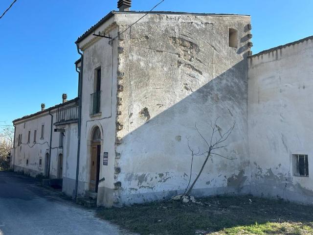 Appartamento in vendita a Castiglione A Casauria, Abruzzo