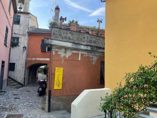 Appartamento in vendita a Velva, Castiglione Chiavarese